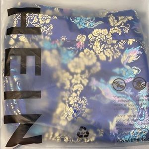 Shein Zip Front Jacquard Skirt (never worn)